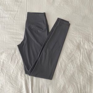 Amazon leggings size medium grey gray sporty activewear athletic